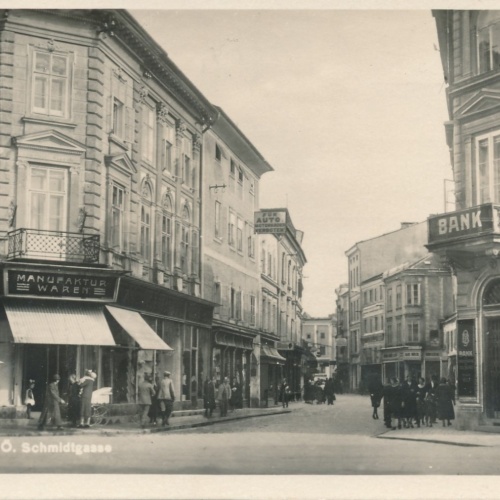 AK aus Wels Schmidtgasse mit Bank Oberösterreich Ansichtskarte (15531)