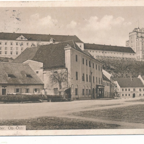 AK aus Kremsmünster Strassenansicht Oberöst. Ansichtskarte (16390)