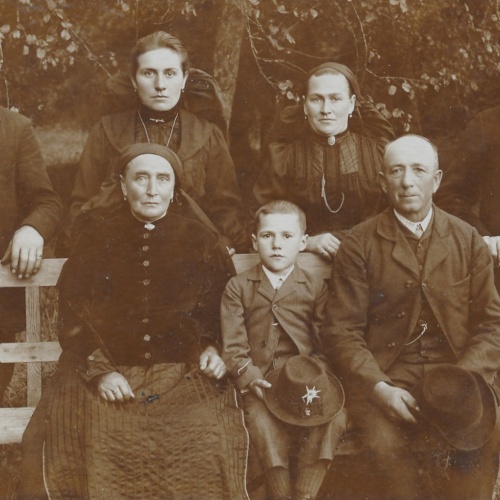 AK Annodazumals Familienfoto Ansichtskarte (16471)