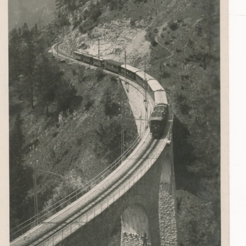 AK aus Mariazell mit Mariazellerbahn Steiermark Ansichtskarte (16499)