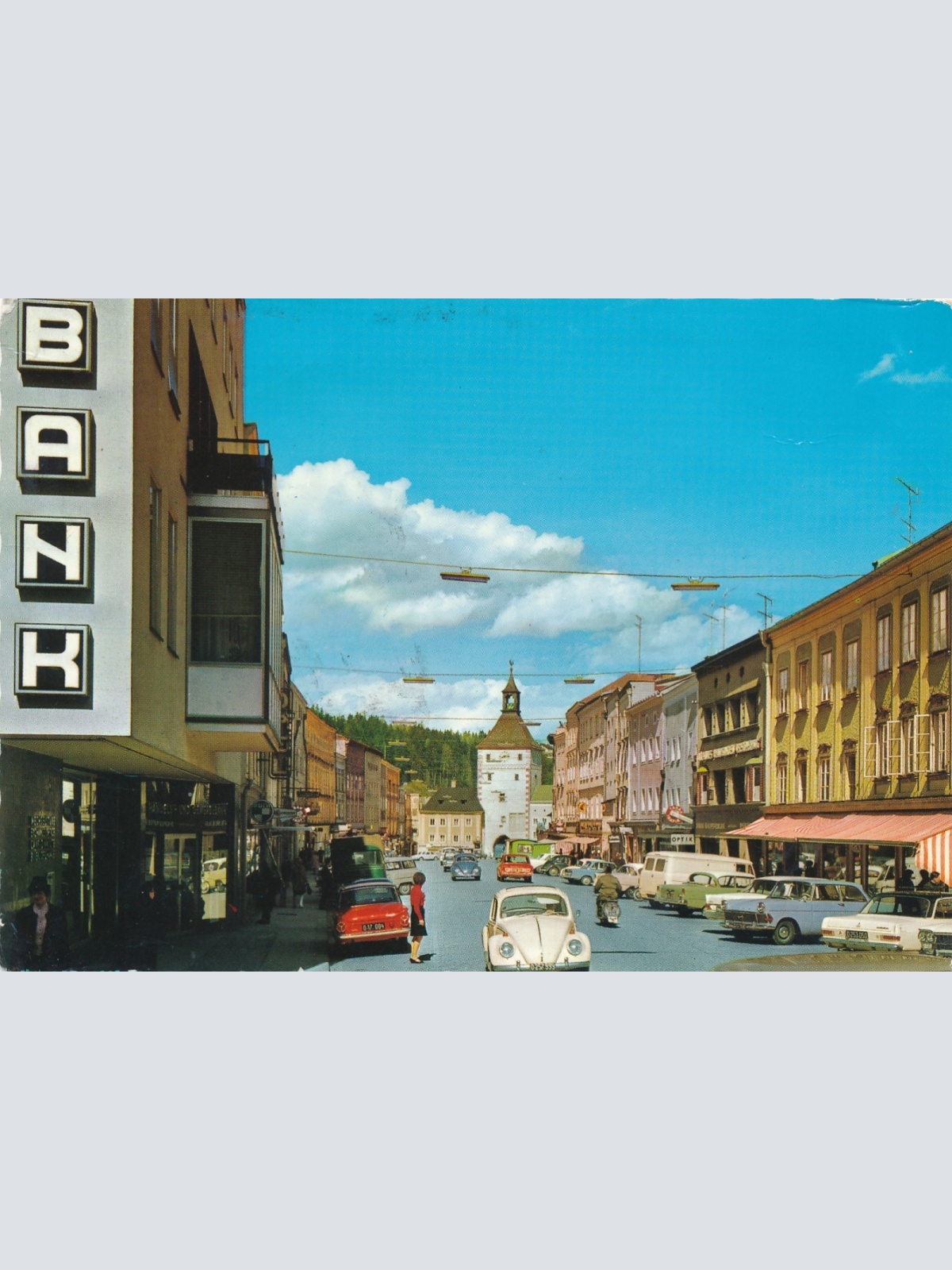 AK aus Vöcklabruck Stadtplatz mit Oldtimer Oberösterreich Ansichtskarte (16674)