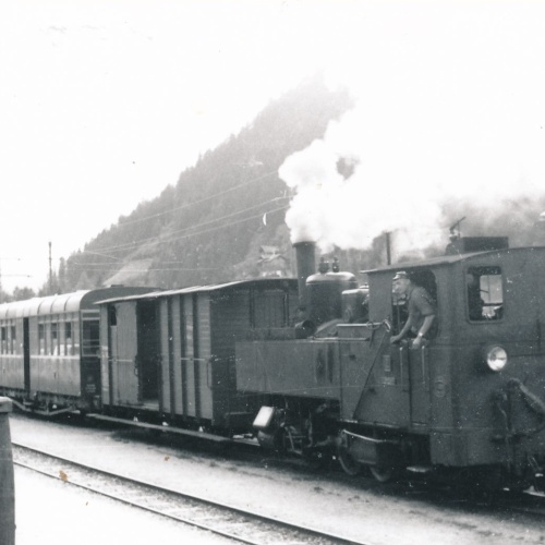 Foto - von einer Eisenbahn mit Lockführer (18154)