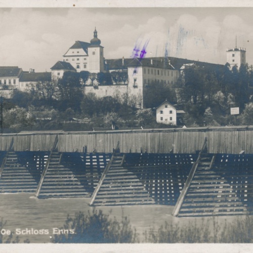 AK aus Enns mit Schloss Oberösterreich Ansichtskarte (18519)
