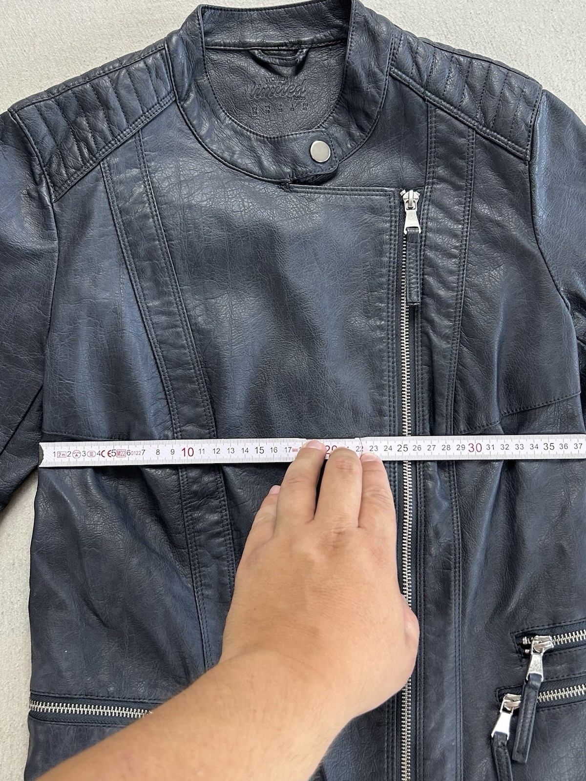 Kunstleder Jacke Damen Women Unlimited by Tchibo Größe 36 Grau Maße auf Fotos