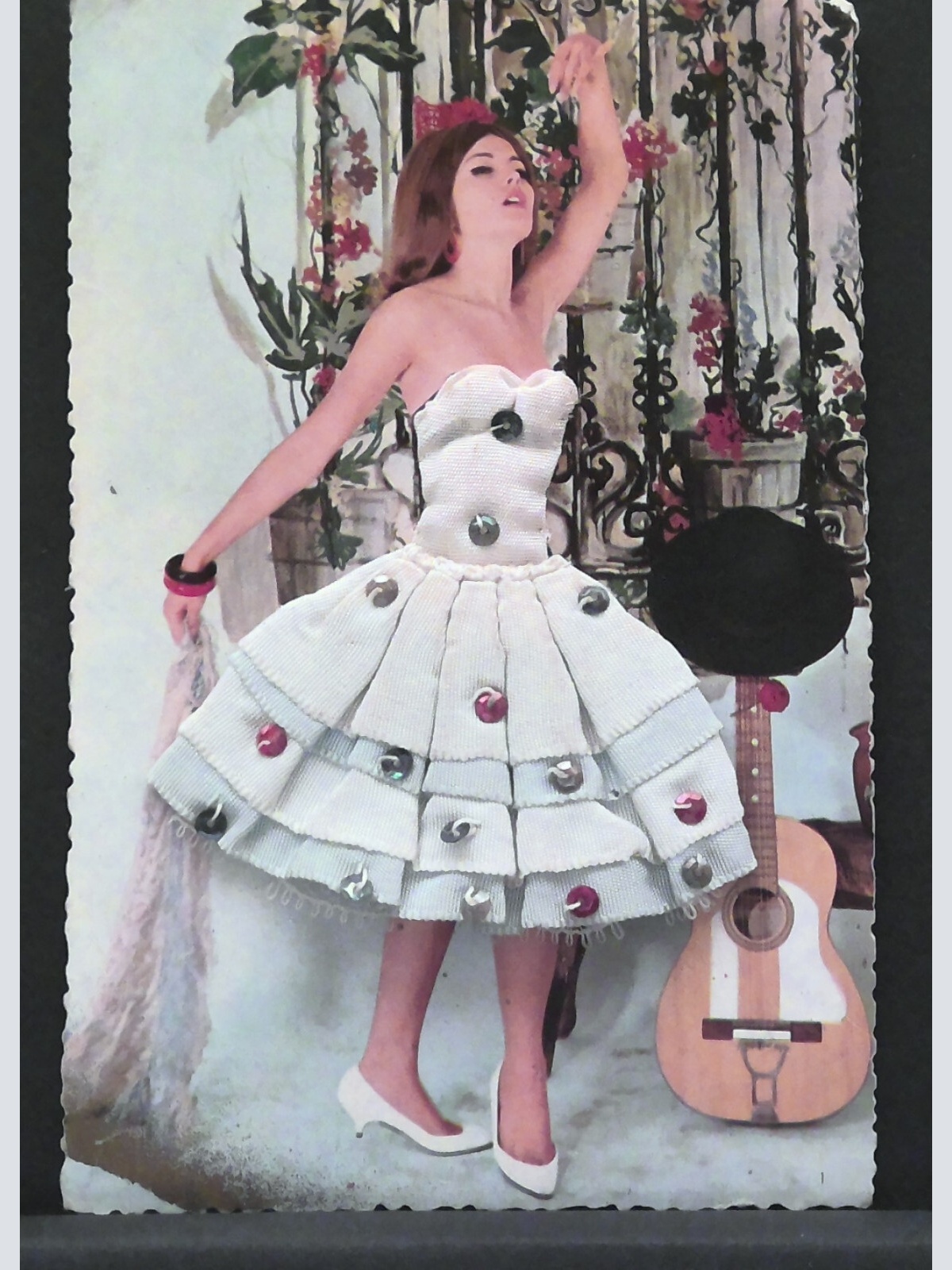 Tänzerin Stoffkleid Gitarre JW 410211 F