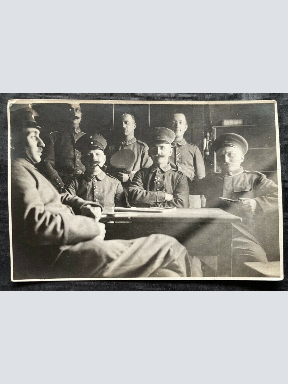 Foto Gruppenaufnahme Soldaten Uniform Schirmmütze Bart Militär Krieg 410085 TH