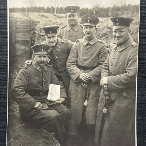 Gruppenaufnahme Soldaten Uniform Schirmmütze Degen Bart Militär Krieg 410091 TH