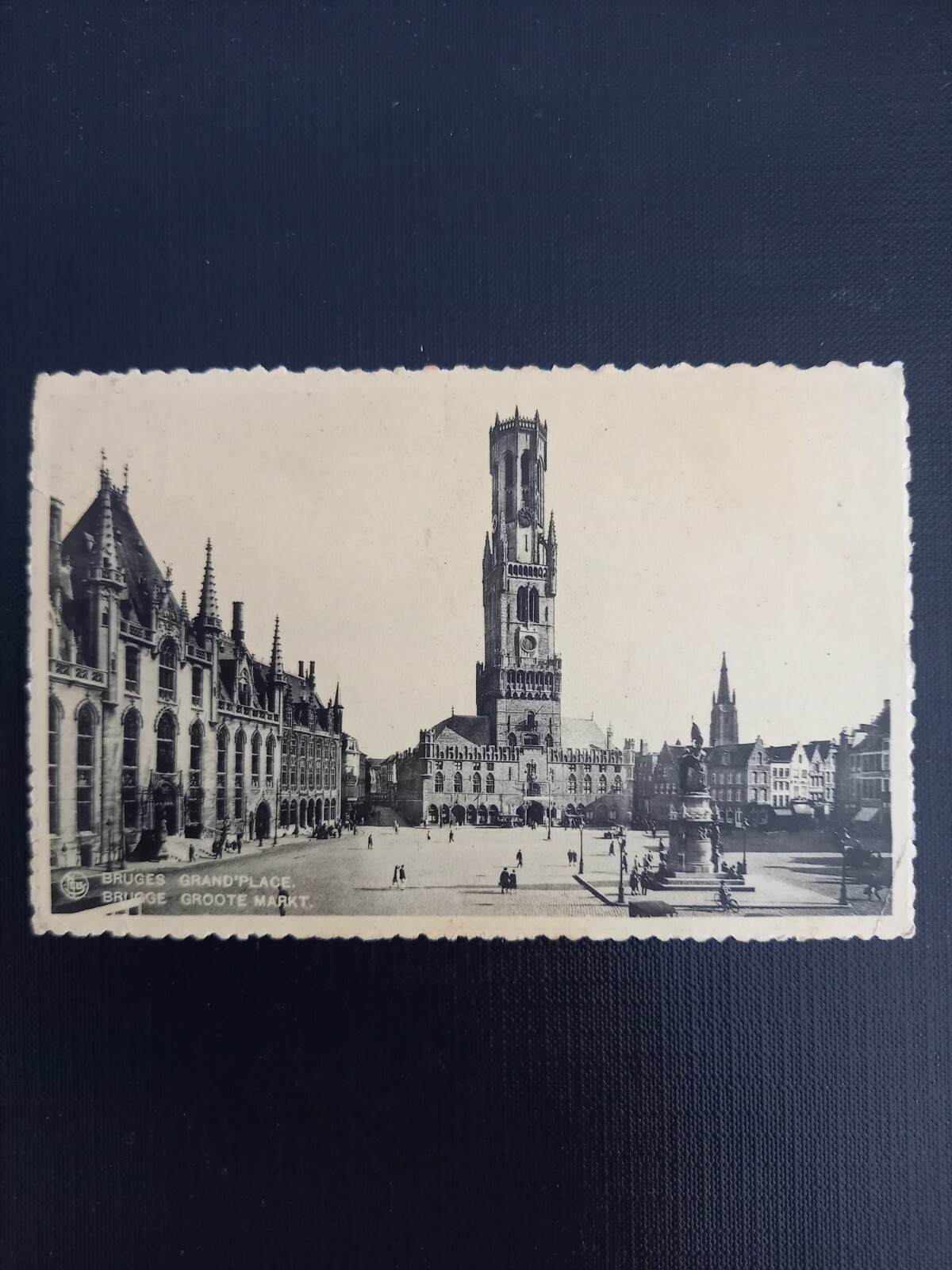 Bruges Grand Place 401173 gr A