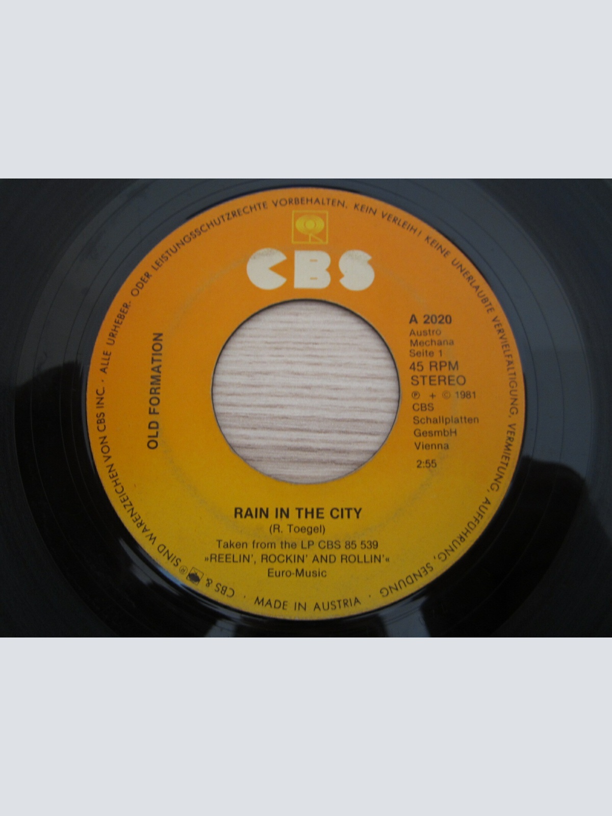 Single /   Old Formation ?– Rain In The City   / RAR /  AUT PRESS /