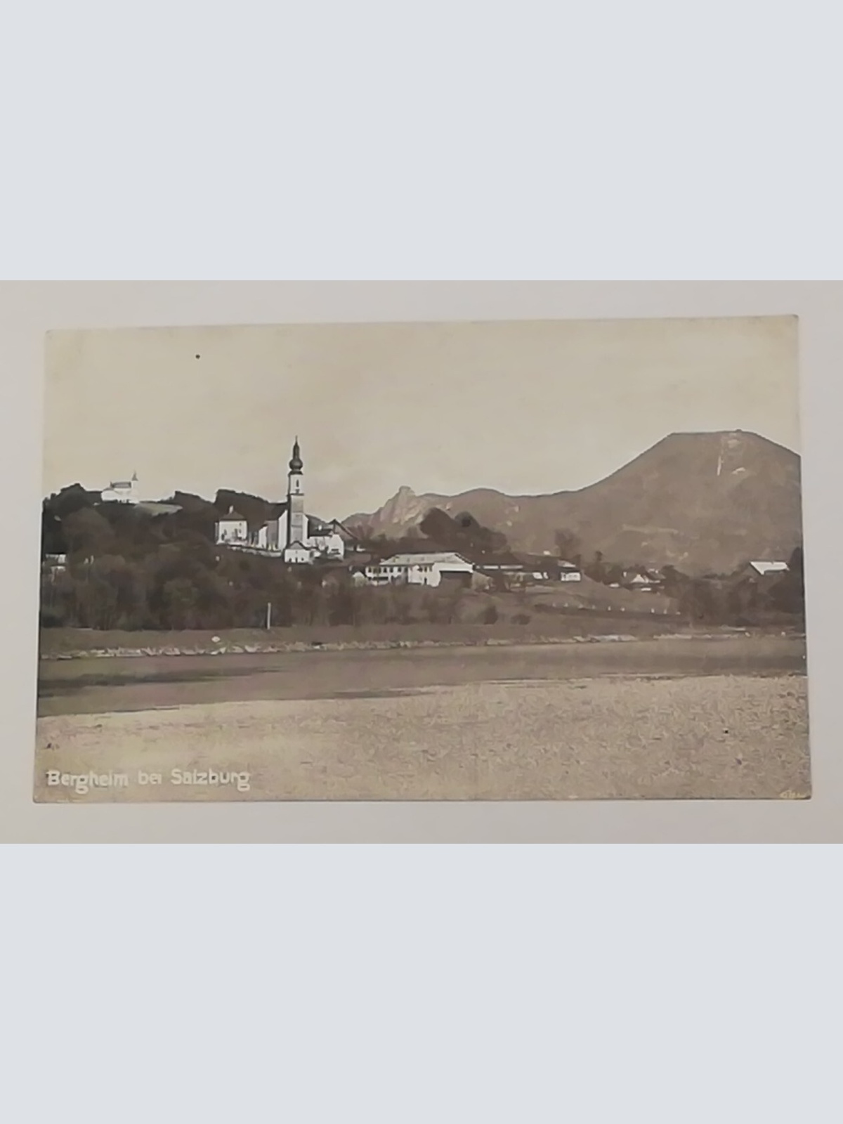Salzburg Bergheim Kirche Berg Salzach Fluss Ufer Wald 600317A tl