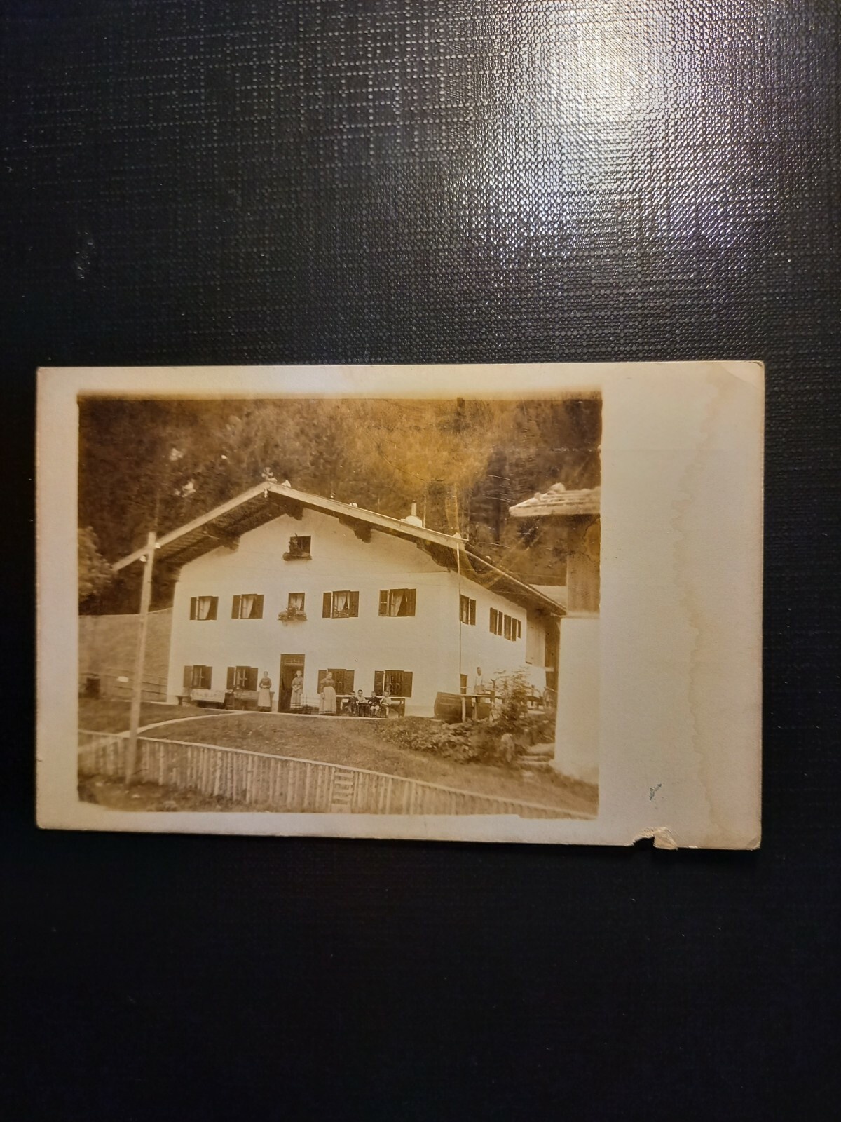 Bauernhof mit drei Frauen und 4 Kinder 402929 gr