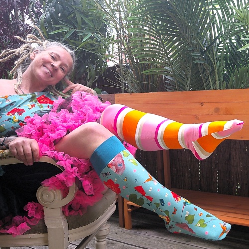 Overknees und Kniestrümpfe bunt gemischt passend von 38-40